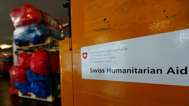 Symbolbild für DEZA-Hilfe Symbolbild für DEZA-Hilfe
