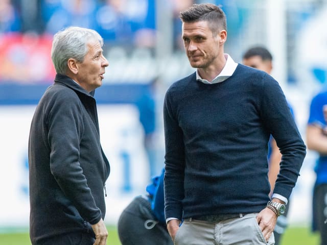 Sebastian Kehl (rechts) und Lucien Favre (links). Sebastian Kehl (rechts) und Lucien Favre (links).