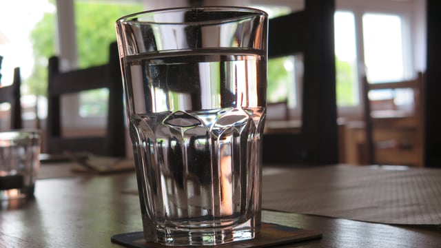 Glas Glas
