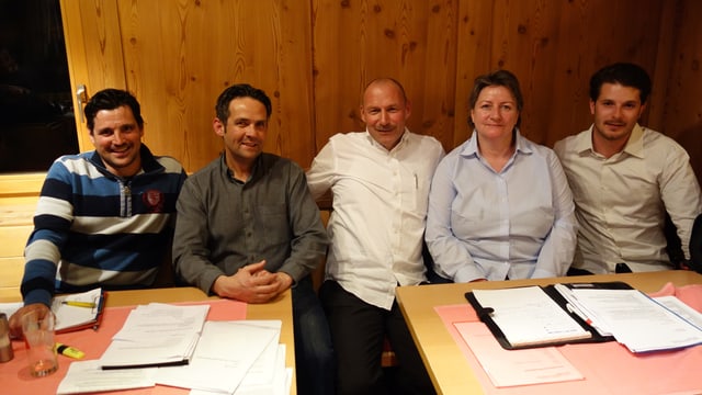 Nicolin Sonder, Vendelin Coray, Conrad Plaz, Karin Hersche, Roberto Guetg. Nicolin Sonder, Vendelin Coray, Conrad Plaz, Karin Hersche, Roberto Guetg.
