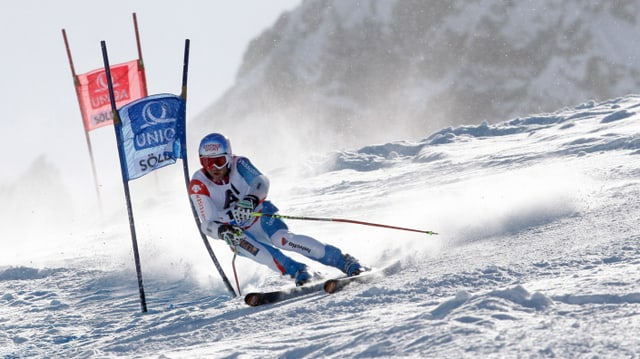 Didier Défago fuhr beim Saisonstart in Sölden auf den starken 5. Rang. Didier Défago fuhr beim Saisonstart in Sölden auf den starken 5. Rang.