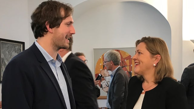 Die Urner Politikerin Heidi Z'graggen mit Parteipräsident Flavio Gisler Die Urner Politikerin Heidi Z'graggen mit Parteipräsident Flavio Gisler