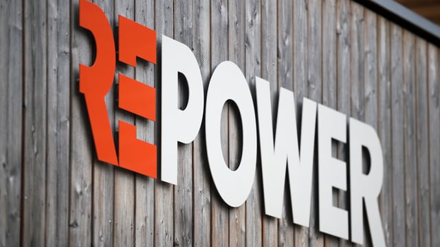 Il logo da la Repower vi di'ina paraid da lain. Il logo da la Repower vi di'ina paraid da lain.