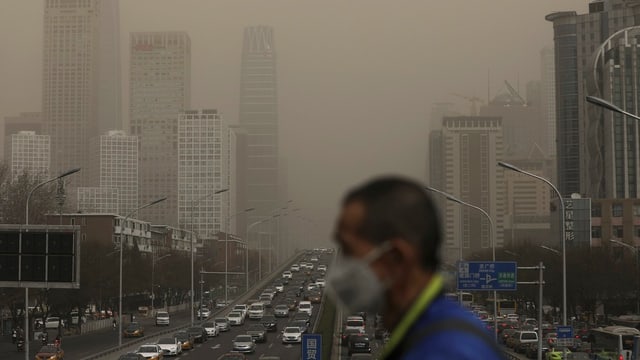 Smog in Peking. Smog in Peking.