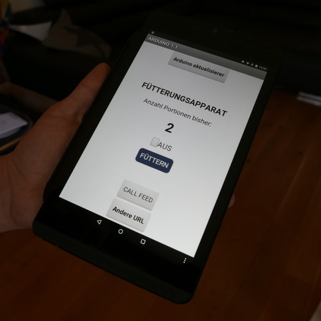 Nils hat Schnurli eine eigene Fütterungs-App programmiert. Nils hat Schnurli eine eigene Fütterungs-App programmiert.