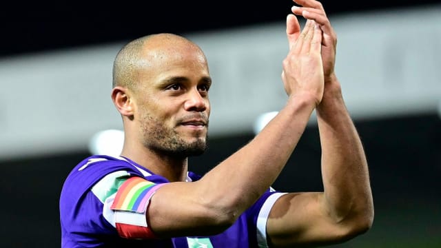 Vincent Kompany beendet seine Karriere als Spieler. Vincent Kompany beendet seine Karriere als Spieler.