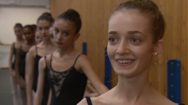 Alyssa Hunkeler aus Zürich hat ein grosses Ziel: Profi-Ballerina. Alyssa Hunkeler aus Zürich hat ein grosses Ziel: Profi-Ballerina.