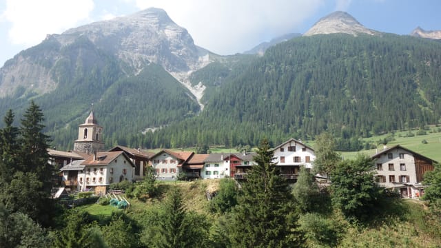 Bravuogn (foto) n'è betg anc pront per la votaziun da fusiun. Bravuogn (foto) n'è betg anc pront per la votaziun da fusiun.