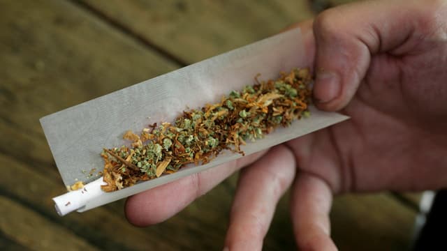 Ein Joint Ein Joint