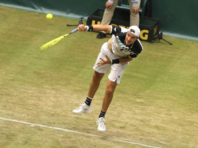 Jan-Lennard Struff. Jan-Lennard Struff.