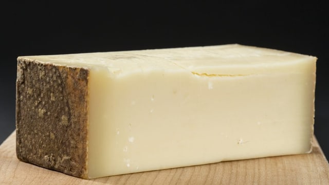 Archiv: Lukrative Geschäfte mit Gruyère-Käse