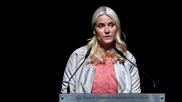 Norwegens Kronprinzessin Mette-Marit hält eine Rede. Norwegens Kronprinzessin Mette-Marit hält eine Rede.