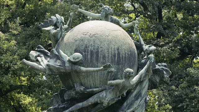 Weltpost-Denkmal. Weltpost-Denkmal.