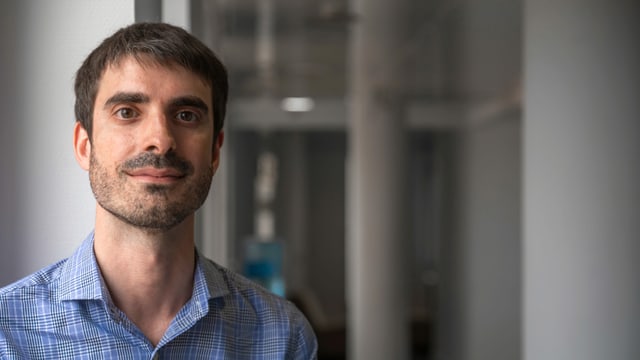 Pablo Simón, ein spanischer Politologe, Professor an der Universität Carlos III in Madrid. Pablo Simón, ein spanischer Politologe, Professor an der Universität Carlos III in Madrid.