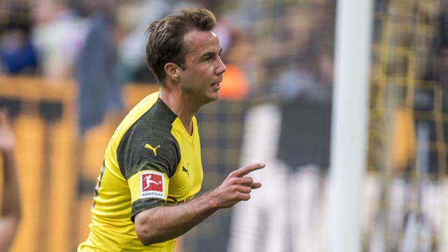 Dortmund bleibt an der Tabellenspitze
