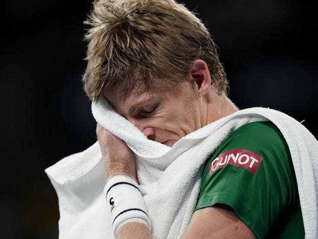 Kevin Anderson. Kevin Anderson.