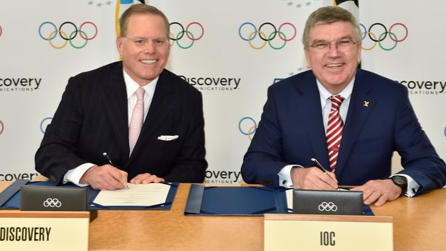 Der Präsident und CEO von Discovery Communications, David Zaslav, und IOC-Präsident Thomas Bach.