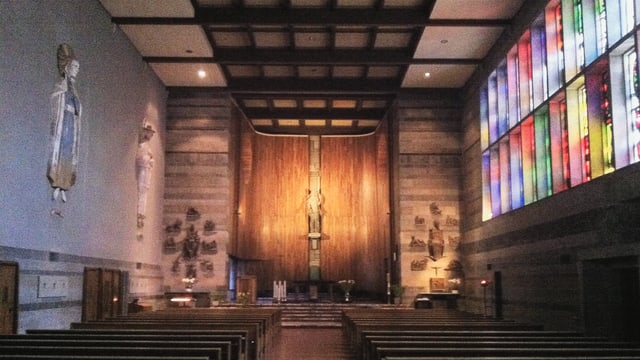 Video «Römisch-katholitscher Gottesdienst aus Lugano-Besso» abspielen Video «Römisch-katholitscher Gottesdienst aus Lugano-Besso» abspielen