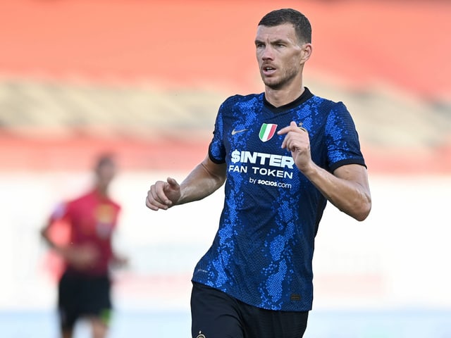 Edin Dzeko. Edin Dzeko.