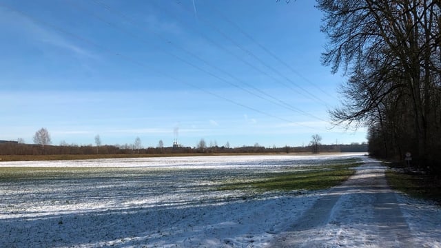weite Ebene mit Schnee weite Ebene mit Schnee