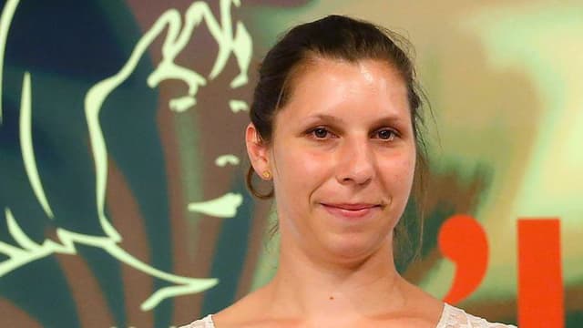 Gianna Molinari im Porträt. Gianna Molinari im Porträt.