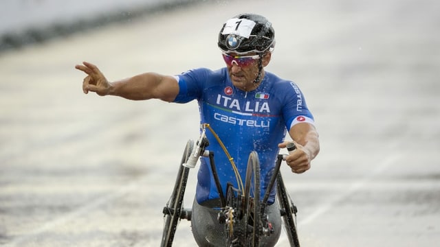 Alessandro Zanardi verunfallte bei einem Handbike-Rennen schwer. Alessandro Zanardi verunfallte bei einem Handbike-Rennen schwer.