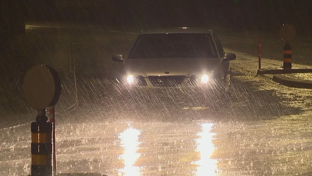 Auto im Regen Auto im Regen