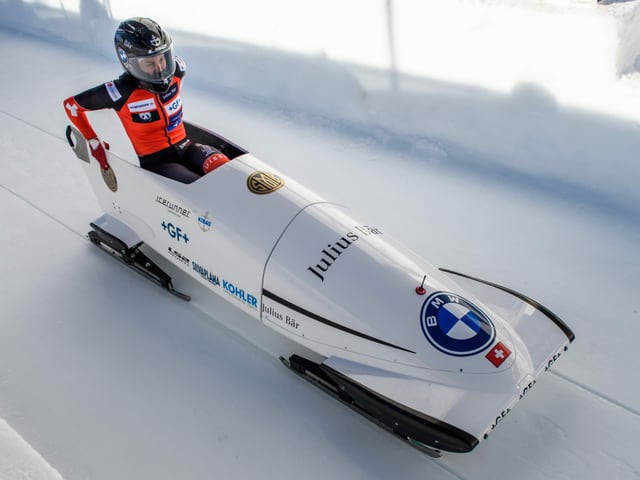 Melanie Hasler im Monobob. Melanie Hasler im Monobob.