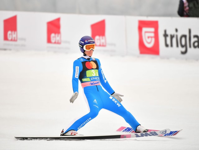 Dominik Peter. Dominik Peter.