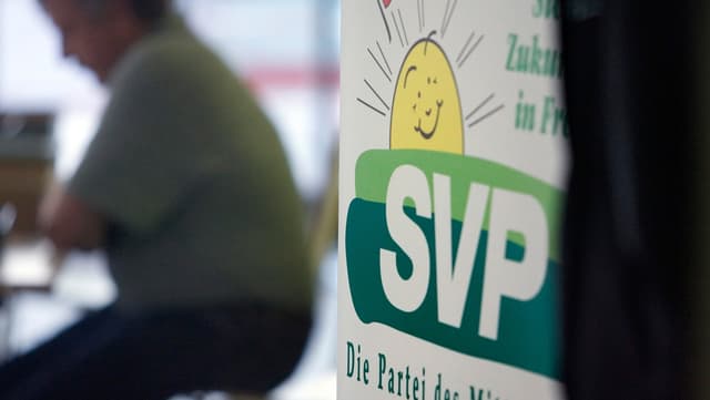 Plakat mit Aufschrift "SVP" Plakat mit Aufschrift "SVP"