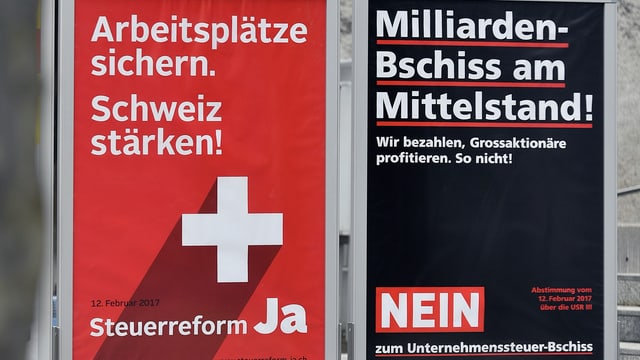 Plakate. Plakate.
