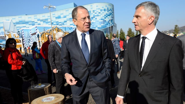 Sergej Lawrow (links) und Didier Burkhalter (rechts) Sergej Lawrow (links) und Didier Burkhalter (rechts)