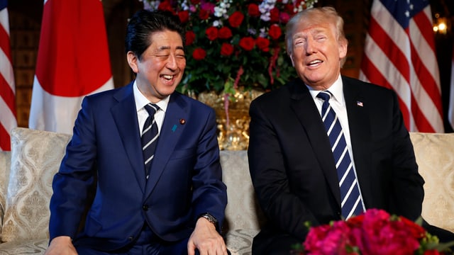 Abe und Trump. Abe und Trump.