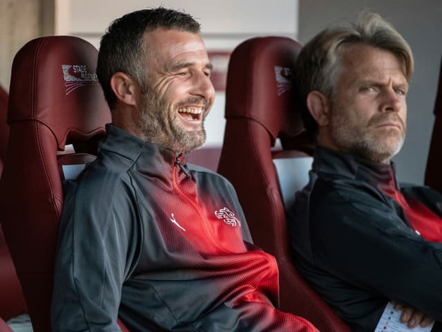 Alex Frei (Iinks) und Stephan Keller während eines Trainer-Lehrgangs. Alex Frei (Iinks) und Stephan Keller während eines Trainer-Lehrgangs.
