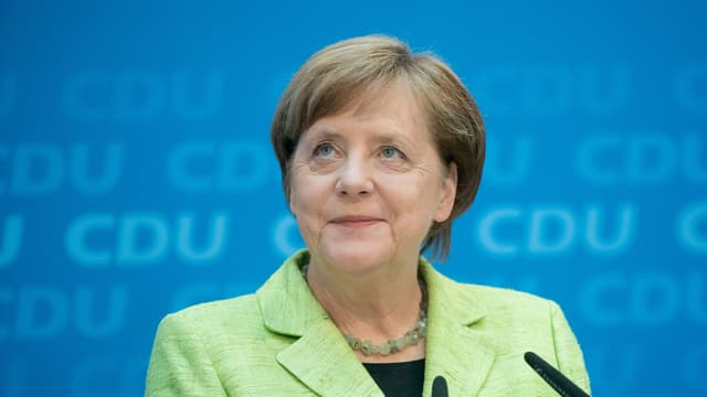 Auf dem Bild ist die deutsche Bundeskanzlerin Angela Merkel zu sehen. Auf dem Bild ist die deutsche Bundeskanzlerin Angela Merkel zu sehen.