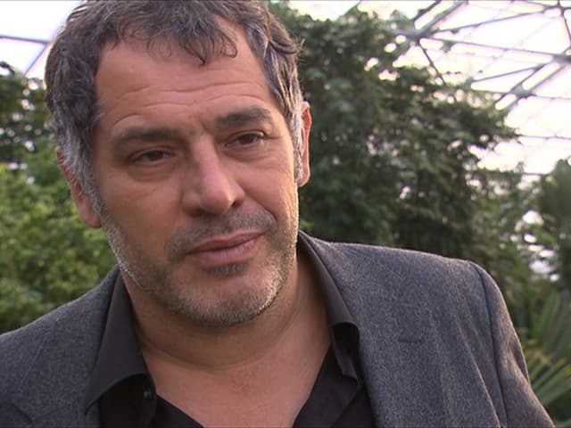 Luc Jacquet bei seinem Besuch in der Masoala-Halle im Zoo Zürich. Luc Jacquet bei seinem Besuch in der Masoala-Halle im Zoo Zürich.