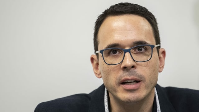 Purtret da Stefan Kuster. Purtret da Stefan Kuster.