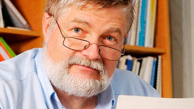 Porträt von PD Dr. med. Albert Wettstein. Porträt von PD Dr. med. Albert Wettstein.
