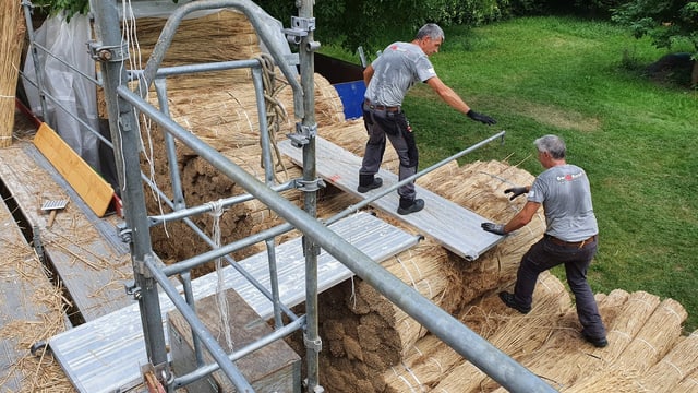 Männer auf einer Baustelle Männer auf einer Baustelle