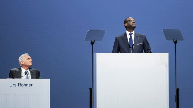 Schwierige CS-GV: VR-Präsident Urs Rohner und Konzernchef Tidjane Thiam im Visier der Aktionäre. Schwierige CS-GV: VR-Präsident Urs Rohner und Konzernchef Tidjane Thiam im Visier der Aktionäre.