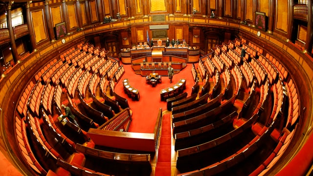 Der leere Senatssaal Italiens. Der leere Senatssaal Italiens.