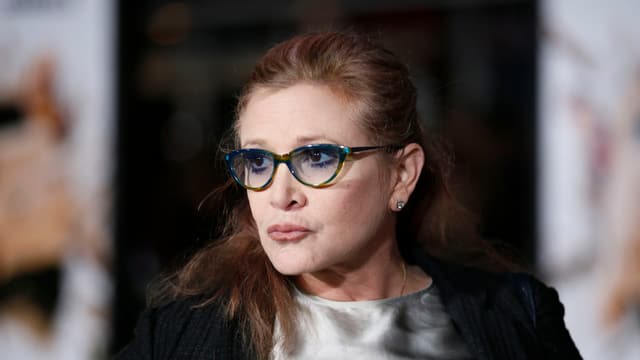 Carrie Fisher mit Brille. Carrie Fisher mit Brille.
