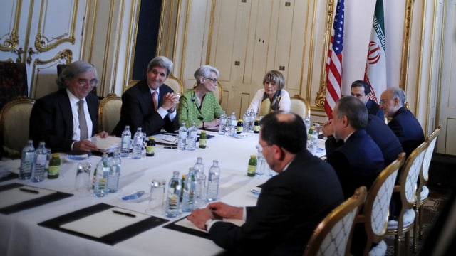 John Kerry trifft die iranische Delegation John Kerry trifft die iranische Delegation