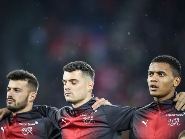 Ajeti, Xhaka und Akanji. Ajeti, Xhaka und Akanji.