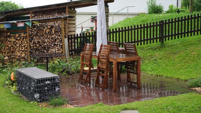 Auch im Appenzellerland gab es am Sonntagmorgen starken Regen. Auch im Appenzellerland gab es am Sonntagmorgen starken Regen.