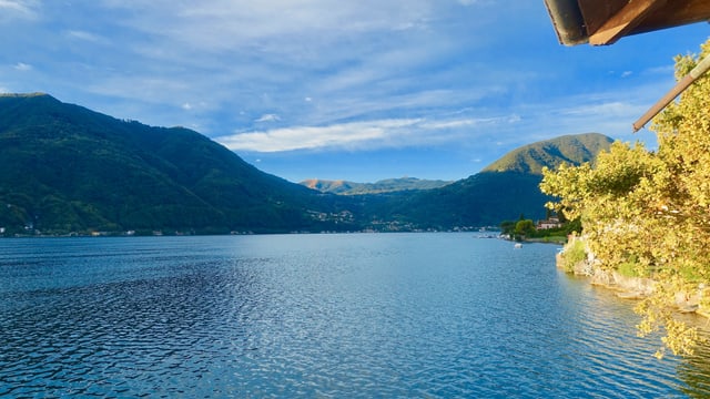 Blick über den Luganersee. Blick über den Luganersee.