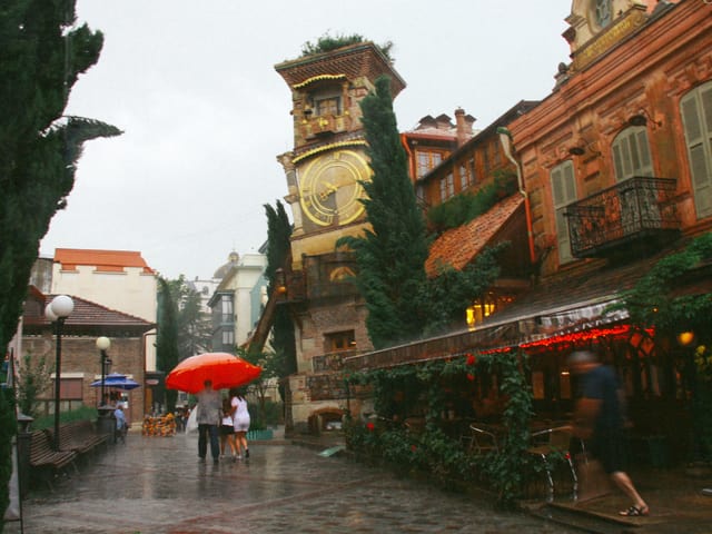Blick auf das Puppentheater in Tiflis. Blick auf das Puppentheater in Tiflis.