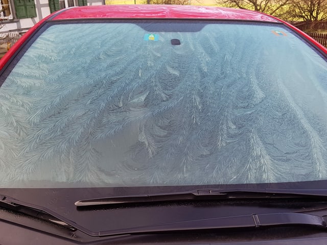 Vereiste Autoscheibe Vereiste Autoscheibe