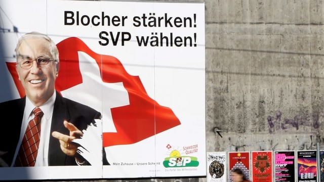 Plakat der SVP mit Christoph Blocher. Plakat der SVP mit Christoph Blocher.