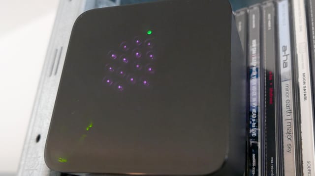 a-ha! Das ist einer der beiden Laser-Sensoren. a-ha! Das ist einer der beiden Laser-Sensoren.